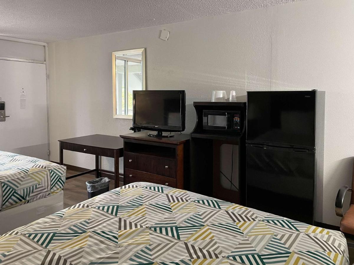 Motel 6 Wytheville Va מראה חיצוני תמונה